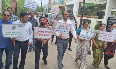 *आशीर्वाद वैली बिलासपुर में मेगा ब्लड डोनेशन कैंप एवं हेल्थ कैंप के माध्यम से मतदाता जागरूकता अभियान का आयोजन