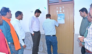 *सिंबल लोडिंग यूनिट को स्ट्रॉग रूम में सुरक्षित रखकर विधिवत किया गया सील*  *सम्पूर्ण प्रक्रिया की कराई गई विडियोग्राफी