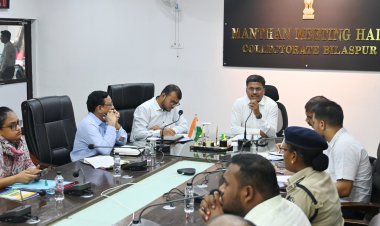 कलेक्टर ने टीएल बैठक में की लंबित मामलों की समीक्षा, कहा आरटीई के तहत दाखिला लिए बच्चों के साथ स्कूलों में भेद भाव बर्दाश्त नहीं, कोटपा एक्ट का कड़ाई से पालन करने दिया जोर