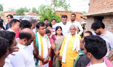 पंडरिया हादसे के प्रभावितों से मिला कांग्रेस के प्रतिनिधि, पीसीसी चीफ बैंज ने लगाया शासन तंत्र पर लापरवाही का आरोप, कहा मुआवजा राशि अपर्याप्त मृतकों को 20, घायलों को दिया जाए 5लाख