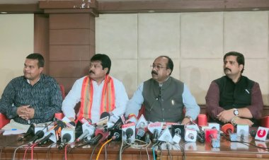 राहुल गांधी के हिंदू हिंसक है इस  बयान से देश के 110 करोड़ हिंदू आहत और दुखी:अरुण साव,राहुल गाँधी ने अपने भाषण में न केवल हिंदुओं का घोर अपमान किया, न केवल हिंदुओं को हिंसक, नफरती और झूठा बताया