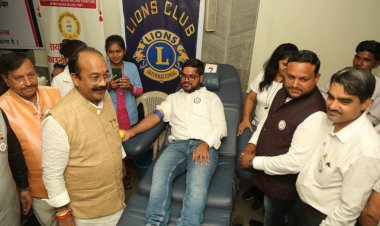 हेल्पिंग हैंड्स जो मानवता को स्वस्थ करता है- मेकाहारा हॉस्पिटल में मेगा रक्तदान शिविर का आयोजन:-152 यूनिट रक्तदान 