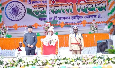 जिले में हर्षोल्लास के साथ मनाया गया स्वतंत्रता दिवस,डॉ. श्यामा प्रसाद मुखर्जी स्टेडियम में आयोजित हुआ जिला स्तरीय मुख्य समारोह, विधायक पुन्नूलाल मोहले ने मुख्य समारोह में किया ध्वजारोहण