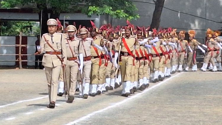 स्वतंत्रता दिवस समारोह का किया गया फुल ड्रेस रिहर्सल,समारोह में उप मुख्यमंत्री अरूण साव करेंगे ध्वजारोहण