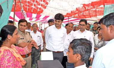 हुनर आपको दिला सकती है नई पहचान, प्रशिक्षण अवश्य प्राप्त करें – कलेक्टर