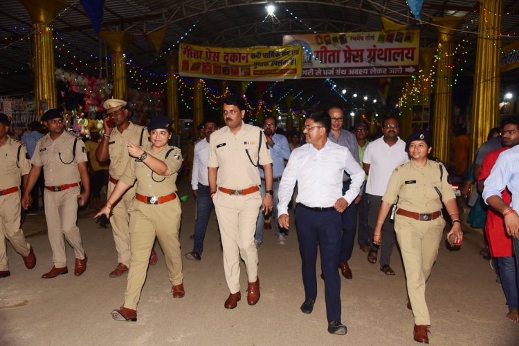 कलेक्टर एसपी ने नवरात्रि के दौरान महामाया मंदिर परिसर में व्यवस्था का लिया जायजा,सुरक्षा, ट्रैफिक, बिजली, पार्किंग, साफ-सफाई की उचित व्यवस्था के दिए निर्देश*