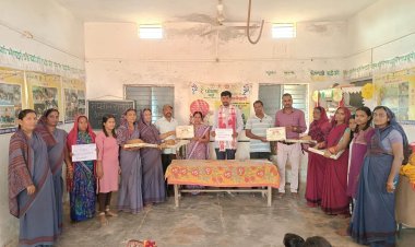 आंगनबाड़ी कार्यकर्ता-सहायिका दिवस निमित उत्कृष्ट कार्य के लिए किया गया सम्मानित