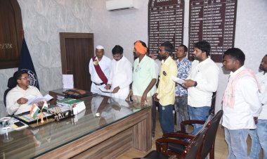 *जन दर्शन :कलेक्टर ने दूर दराज से आये लोगो की सुनी समस्याएं*