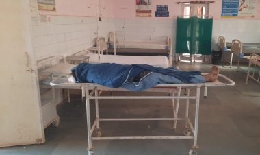 ब्रेकिंग,,, सड़क दुर्घटना मे एक युवक की मौत