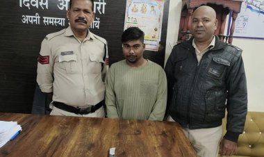 चाकू लेकर लोगों को डराने धमकाने वाले युवक को पुलिस ने किया गिरफ्तार