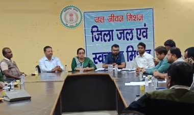 एसडीएम ने जल जीवन मिशन कार्याें की समीक्षा की*