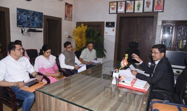 *कलेक्टर ने की धान खरीदी की समीक्षा,उठाव में तेजी लाने दिए सख्त निर्देश*