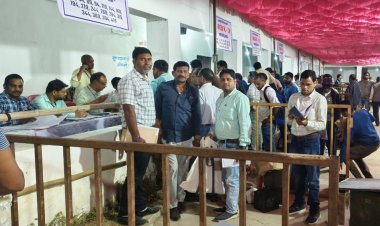 *त्रिस्तरीय पंचायत आम निर्वाचन, तृतीय चरण अंतर्गत 23 फरवरी को पथरिया जनपद क्षेत्र में होगा मतदान*  *01 लाख 38 हजार 709 मतदाता करेंगे अपने मताधिकार का प्रयोग