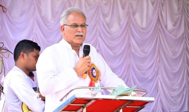 *Big Breaking: पूर्व मुख्यमंत्री भूपेश बघेल के घर ईडी की रेड, बेटे चैतन्य और करीबी के घर भी चल रही पूछताछ*