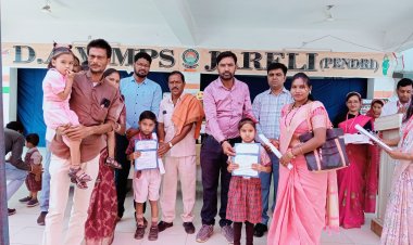 *डीएवी विद्यालय में किंडरगार्डन वर्ग के लिए ग्रेजुएशन डे पर किया गया आयोजन