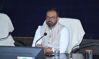 *नवपदस्थ कलेक्टर कुन्दन कुमार ने किया पदभार ग्रहण, जिले के ग्यारहवे कलेक्टर कुंदन कुमार हैं 2014 बैच के आईएएस अधिकारी*