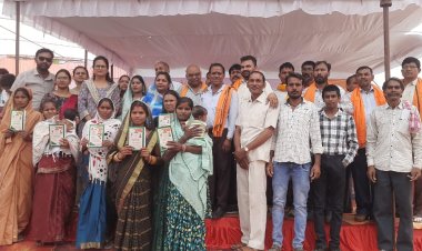 समाधान शिविर में नगर के 1031 नागरिकों के विभिन्न समस्याओं , मांगो का हुआ निराकरण