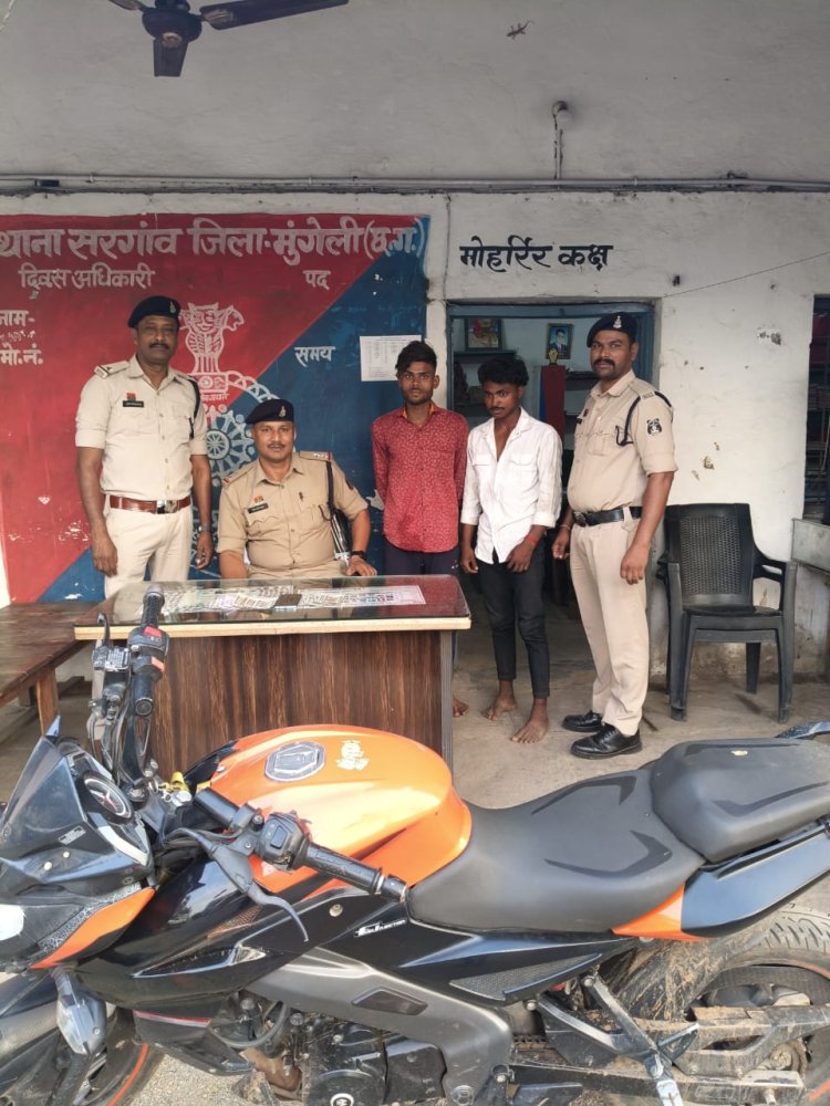 दिन दहाड़े बिलासपुर - रायपुर नेशनल हाईवे पर महिला से चैन स्नैचिंग करने वाले आरोपियों को पुलिस ने भेजा जेल