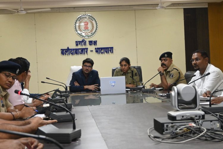 रेत के अवैध उत्खनन एवं परिवहन के विरुद्ध जिला प्रशासन सख्त