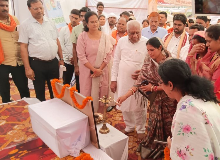 *सुशासन तिहार: कंतेली क्लस्टर अंतर्गत 03 हजार से अधिक आवेदन निराकृत* *01 हजार से अधिक हितग्रहियों का आवास प्लस 2.0 में जोड़ा गया नाम