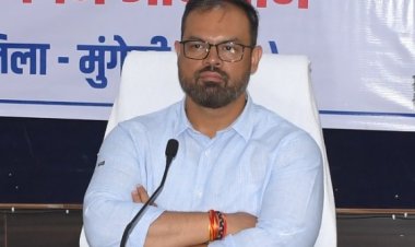 *राजस्व प्रकरणों एवं कार्यों के शीघ्र निपटारे हेतु कलेक्टर ने दिए सख्त निर्देश*