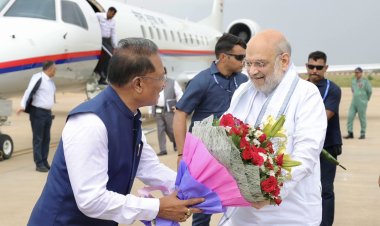 *Breaking: गृह मंत्री अमित शाह आज दो दिवसीय दौरे पर पहुंचे, राजधानी में सीएम विष्णु देव साय सहित बीजेपी के वरिष्ठ नेताओं ने किया स्वागत*