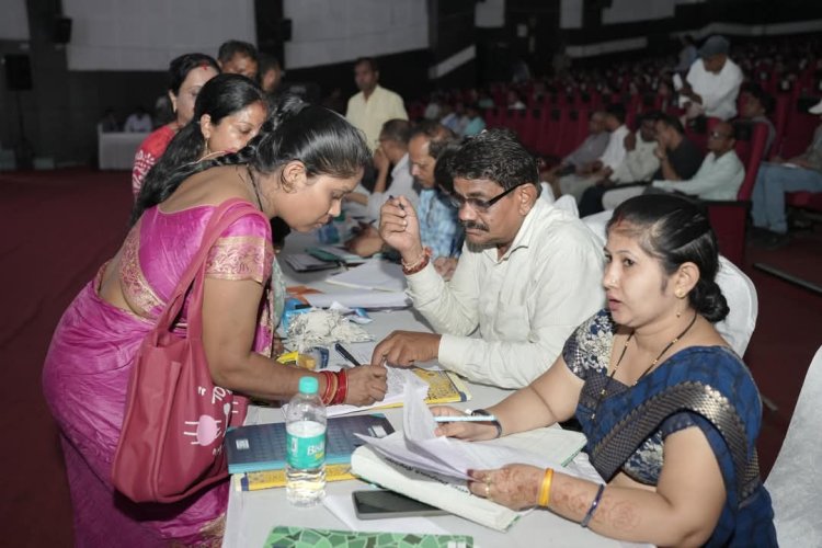 *अतिशेष प्रधान पाठकों और सहायक शिक्षकों की काउंसिलिंग प्रक्रिया हुई पूरी,15 प्रधानपाठक में 14 और 287 सहायक शिक्षक में से 266 हुए शामिल*,300 अतिशेष का किया गया समायोजन,2 दिव्यांग को रखा गया यथावत