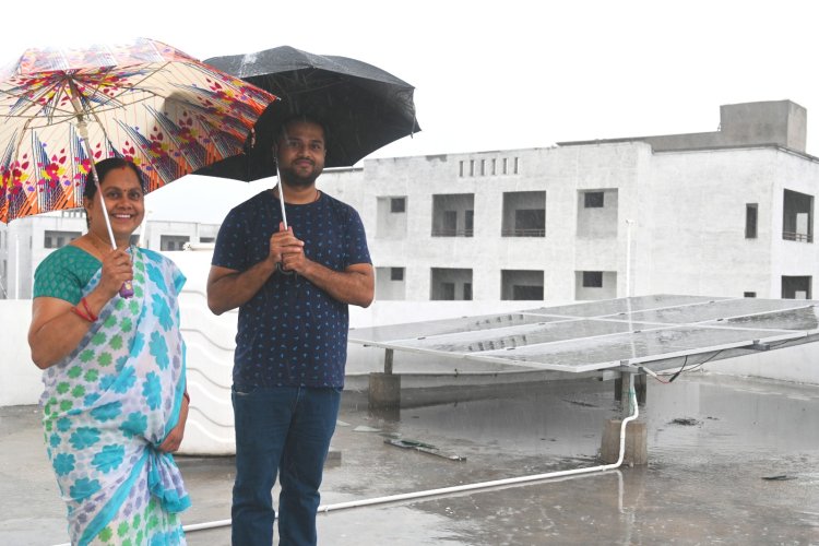 *प्रधानमंत्री सूर्यघर मुफ्त बिजली योजना: सौर ऊर्जा से संवरते सपने,अंजली सिंह को  मिली राहत, उनके घर का आधा हुआ बिजली बिल, योजना का लाभ लेने ऐसे करें पंजीयन*