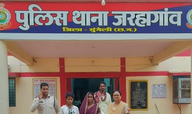 "ऑपरेशन तलाश” के तहत गुम हुये 02 बालक, 04 बालिकाओं, 29 महिला, 11 पुरुषों कुल 46 गुम व्यक्तियों को सकुशल मुंगेली पुलिस ने किया बरामद