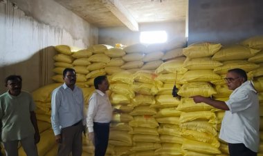 *आधा दर्जन खाद दुकानों में छापामार कार्रवाई,खाद गोदाम सील,लाइसेंस निलंबित,नोटिस देकर एक सप्ताह में जवाब तलब*