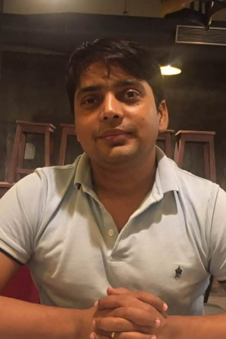 *आपसी समन्वय बनाकर पूरी इच्छाशक्ति के साथ कार्य करें सार्वजनिक प्रतिष्ठान व विभाग-आयुक्त ,आशुतोष पाण्डेय*