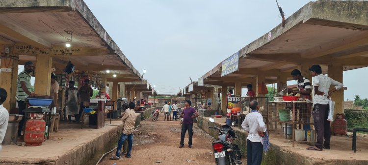 नगर के चिकन और मीट मार्केट एक जगह हुआ व्यवस्थित , कलेक्टर के निर्देश पर हुई कार्यवाही