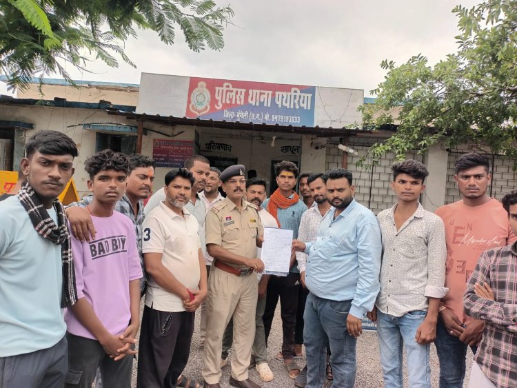 पथरिया नगर में धर्म परिवर्तन करने प्रलोभन देने वाले एवं चंगाई सभा आयोजित करने वाले व्यक्ति के विरूद्ध पुलिस ने की कार्यवाही