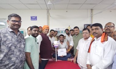   *प्रधानमंत्री मोदी के 75 वर्ष पूरा करने युवामोर्चा ने किया 75 यूनिट रक्तदान हुए स्वच्छता और वृक्षारोपण के कार्यक्रम*