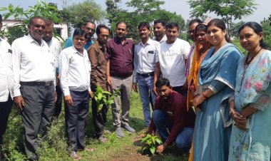 जयंती पर याद किये गए एकात्मवाद के प्रणेता पंडित दीनदयाल उपाध्याय