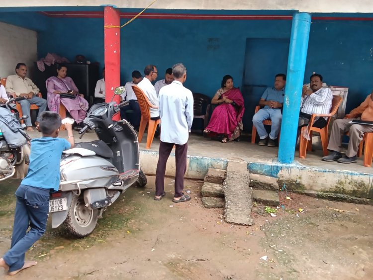 गांवों में पहुंचा डायरिया का प्रकोप:चार दिन में 20 महिला, पुरुष और बच्चे हुए बीमार; गांव में पहुंची प्रशासन की टीम