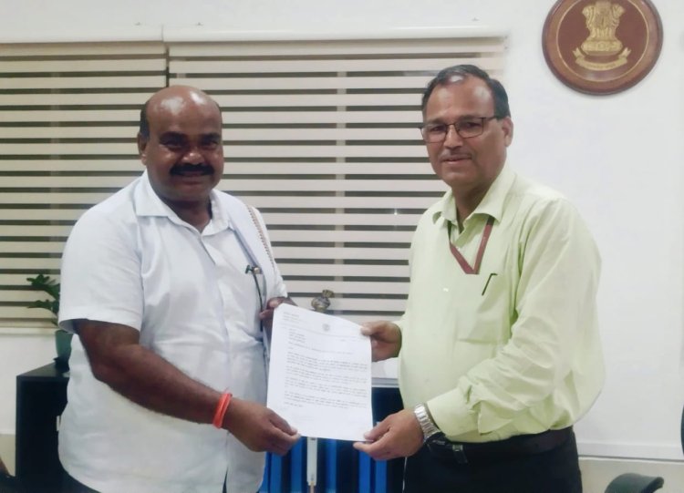 त्योहारी अवसर पर जांजगीर-नैला रेलवे स्टेशन में ट्रेनों का ठहराव हो- विधायक ब्यास कश्यप