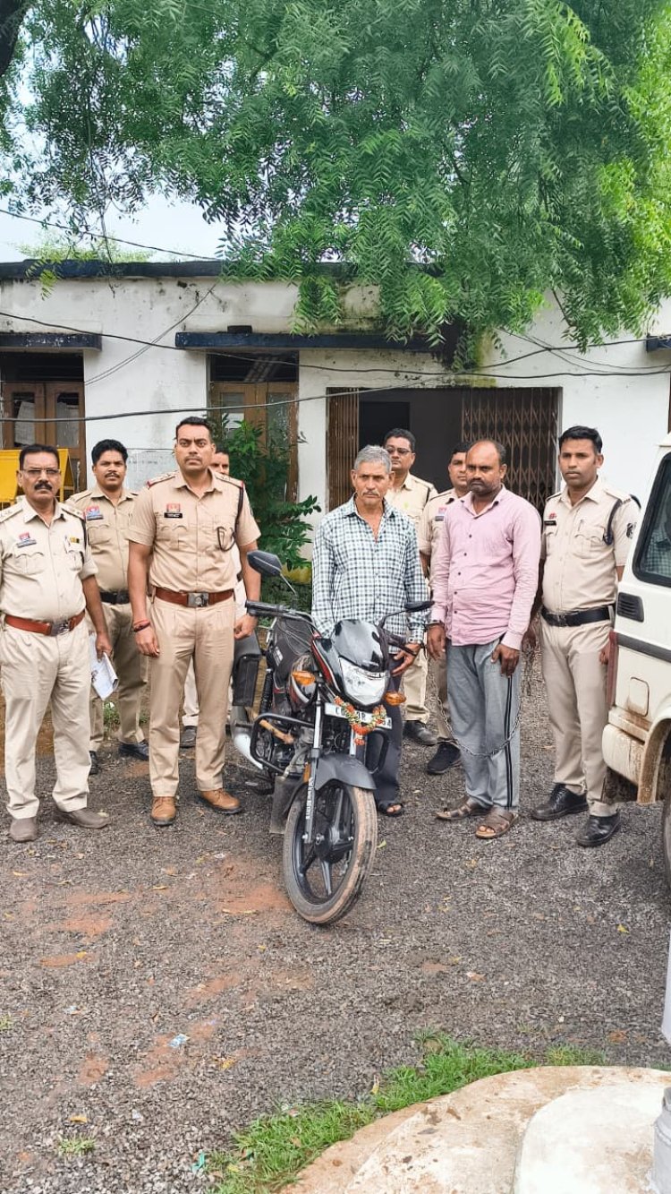 बिजली बनाने का पैसा नहीं देने के कारण एक व्यक्ति के साथ हत्या करने की मंशा से मारपीट करने वाले 2 आरोपी को गिरफ्तार भेजा जेल