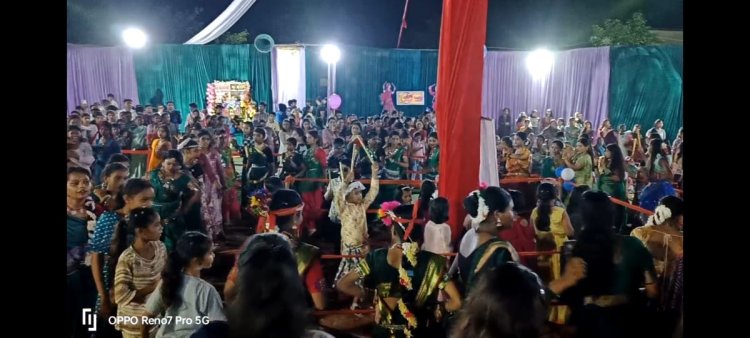 नगर मे दूसरी बार हुआ डांडिया कार्यक्रम, महिला और बालिकाओं ने जमकर उठाया लुफ्त