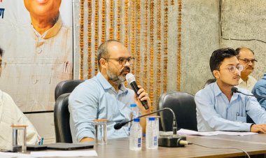 *एग्रीस्टेक पंजीयन एवं धान खरीदी की तैयारियों के संबंध में समिति प्रबंधकों की बैठक आयोजित*  *कलेक्टर ने प्रत्येक किसान का एग्रीस्टेक पंजीयन सुनिश्चित करने तथा धान खरीदी में पूर्ण पारदर्शिता रखने दिए निर्देश*