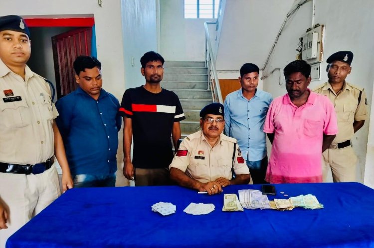 *चार जुआरियों को पुलिस ने पकड़ा, प्रतिबंधात्मक धाराओं में कार्रवाई*