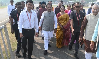 *धर्म नगरी रतनपुर पहुंचे सीएम विष्णु देव साय, कल्चुरी कलार महोत्सव में होंगे शामिल, हेलिपैड पर भव्य स्वागत*