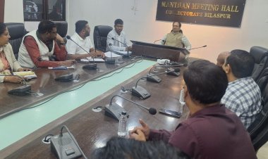 *कलेक्टर ने ली राईस मिलर्स की बैठक,कस्टम मिलिंग के लिए तीन दिनों में कराएं पंजीयन*