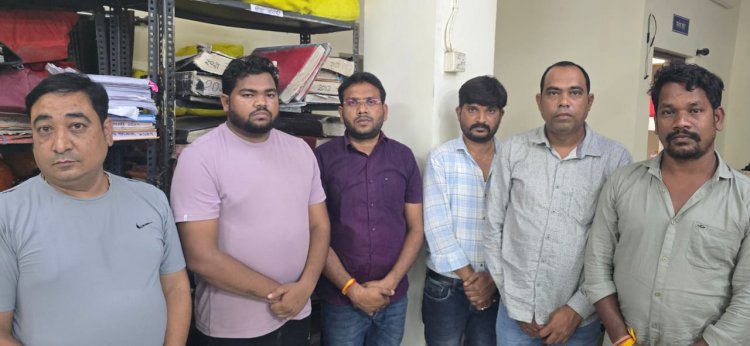 *गुलमोहर होटल के पास जुआ खेलते कई जुआरी पकड़ाए, सरकंडा पुलिस की कार्रवाई*