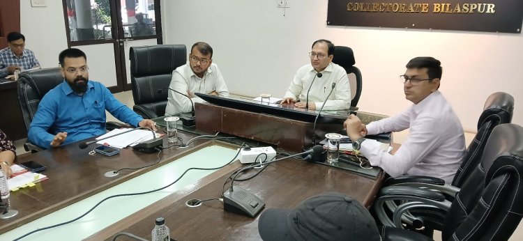 *पुनरीक्षण कार्य में गलत जानकारी पर होगी सजा,कलेक्टर ने सही जानकारी देने की अपील*