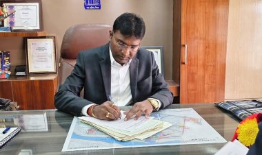 *निगम के नए कमिश्नर प्रकाश कुमार सर्वे ने किया पदभार ग्रहण : कहा शासन की योजनाओं को बेहतर तरीके से समय पर पूरा करना प्राथमिकता*