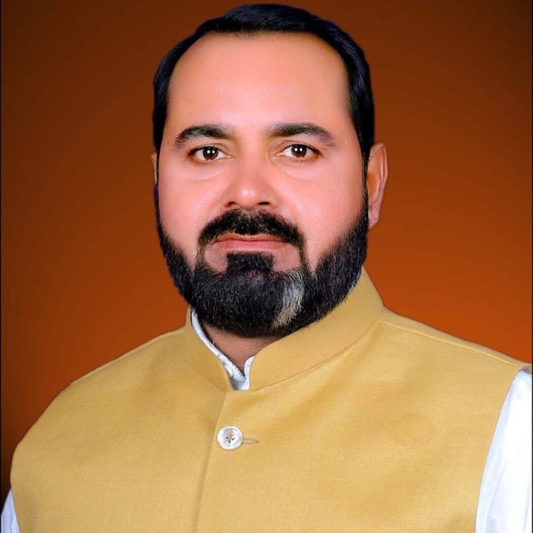 *पूर्व कांग्रेस जिलाध्यक्ष केसरवानी के आरोप पर बीजेपी शहर अध्यक्ष ठाकुर का पलटवार, कहा राजनीति चमकाने कर रहे उलूल जलूल बयान बाजी*