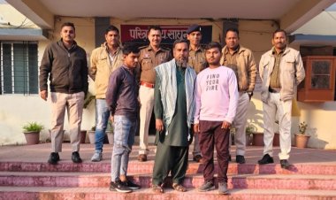 विधुत कंपनी की सामग्री चोरी करने वाले  02 आरोपी  के साथ कबाड़ी खरीददार को गिरफ्तार कर न्यायिक रिमाण्ड पर पुलिस ने  भेजा गया जेल