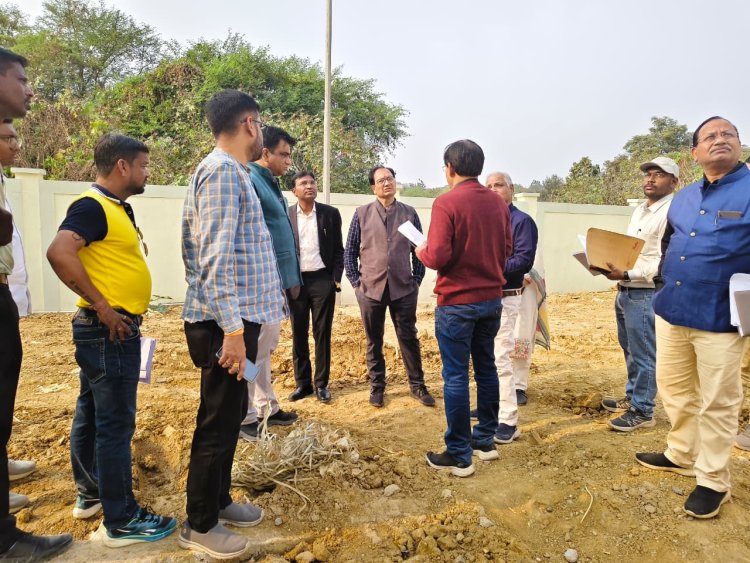 *अशोक नगर- बिरकोना,मंगला रोड और प्रस्तावित एजुकेशन हब का कलेक्टर ने लिया जायजा, प्रयास आवासीय विद्यालय का काम 20जनवरी तक पूरा करने दिए निर्देश*