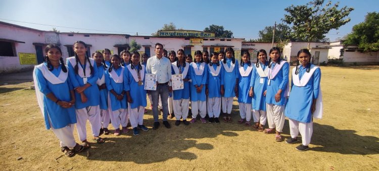 *राष्ट्रीय ताइक्वांडो प्रतियोगिता में पौसरा की छात्राओं ने जीता पदक* 